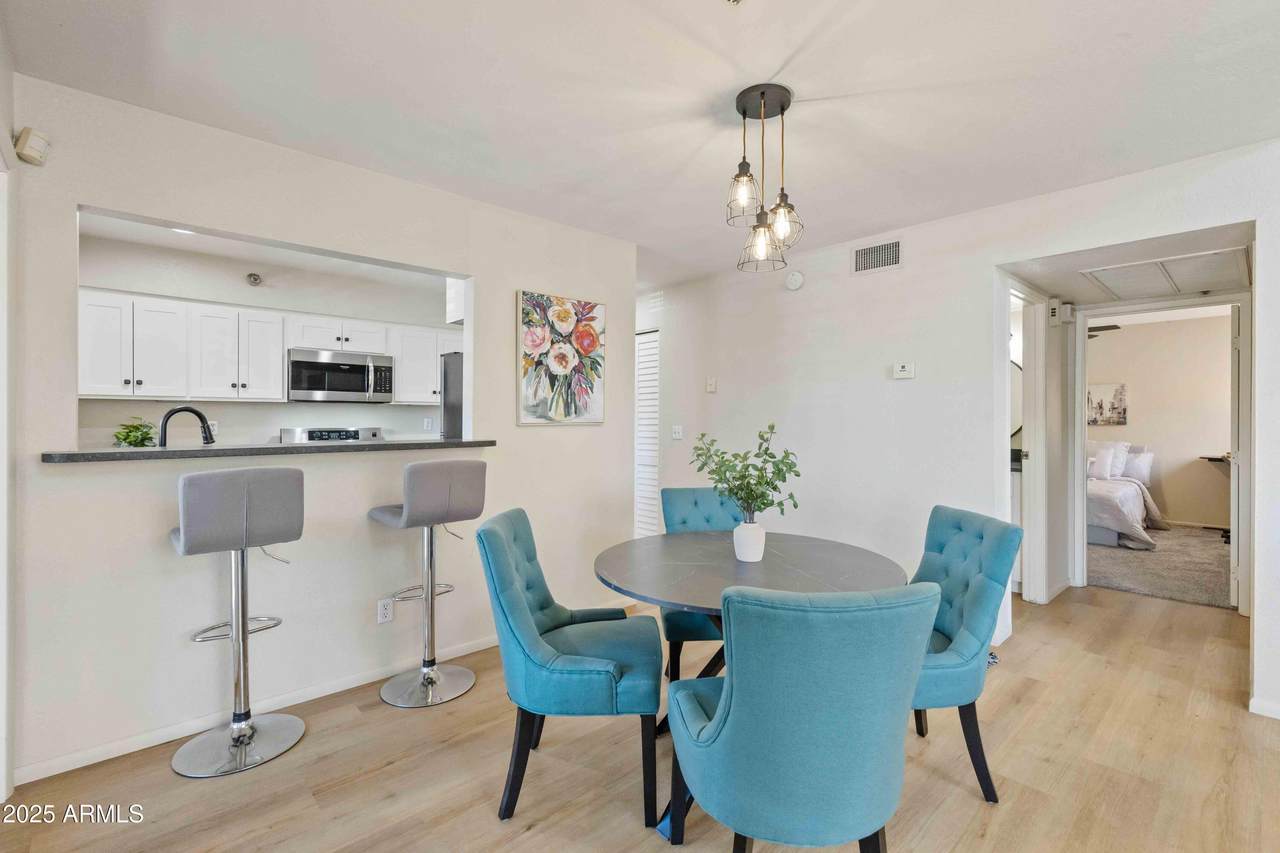 154 5TH Street - Photo 1