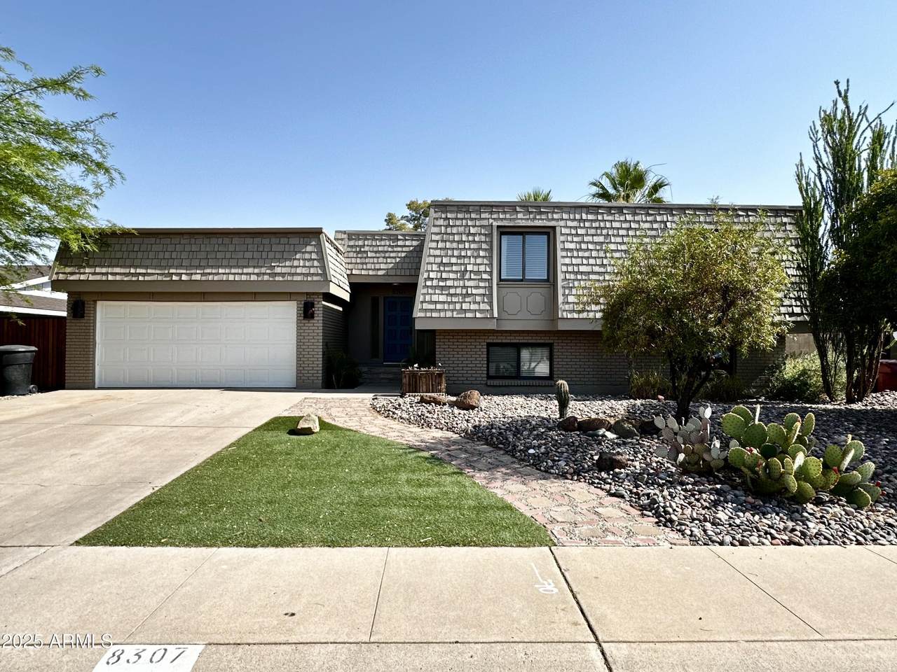 8307 Buena Terra Way - Photo 1