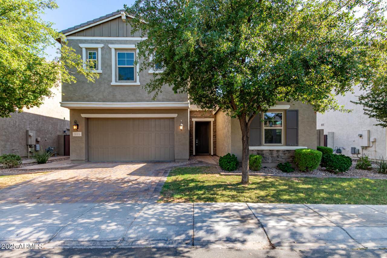 985 Zion Way - Photo 1