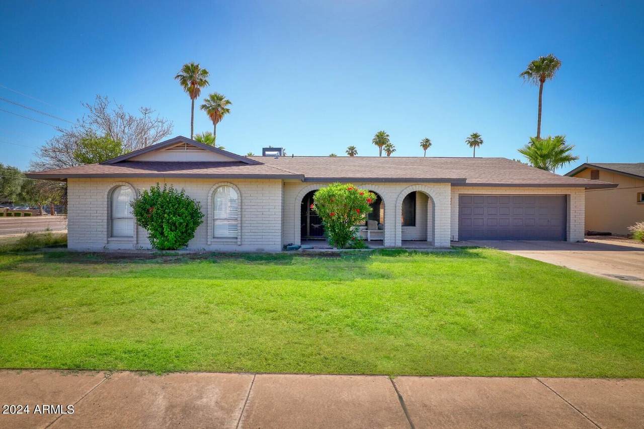 3305 Holbrook Lane - Photo 1