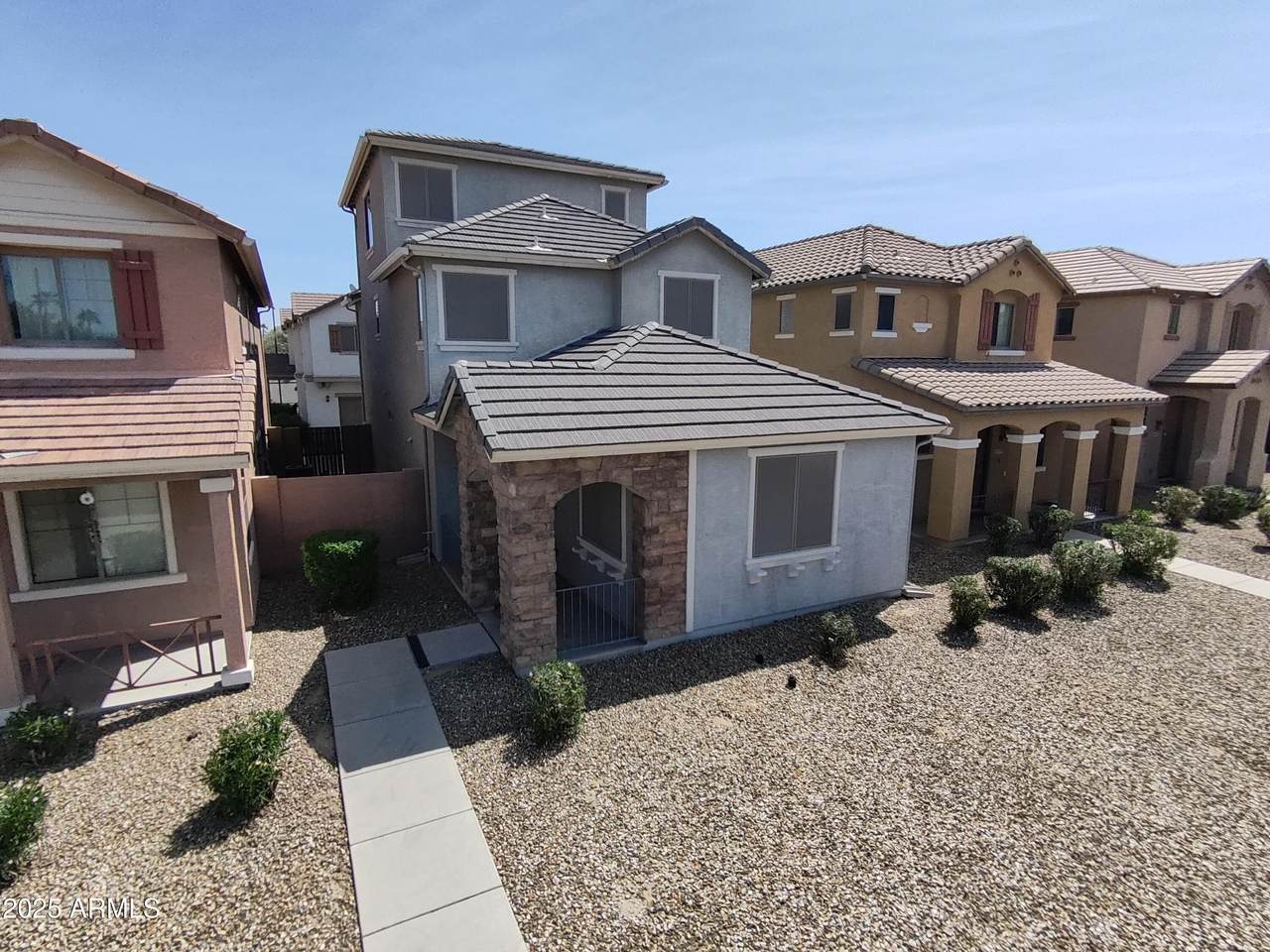 6905 9TH Avenue - Photo 1