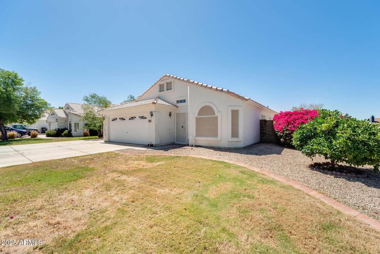 4559 Dailey Street - Photo 1