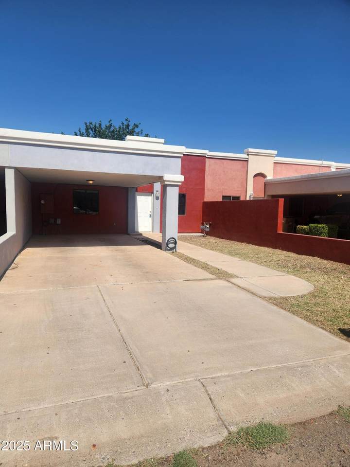 434 Christine Avenue - Photo 1