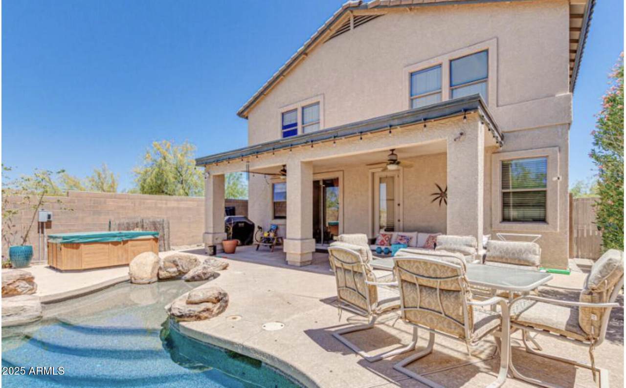 22810 17TH Street - Photo 1