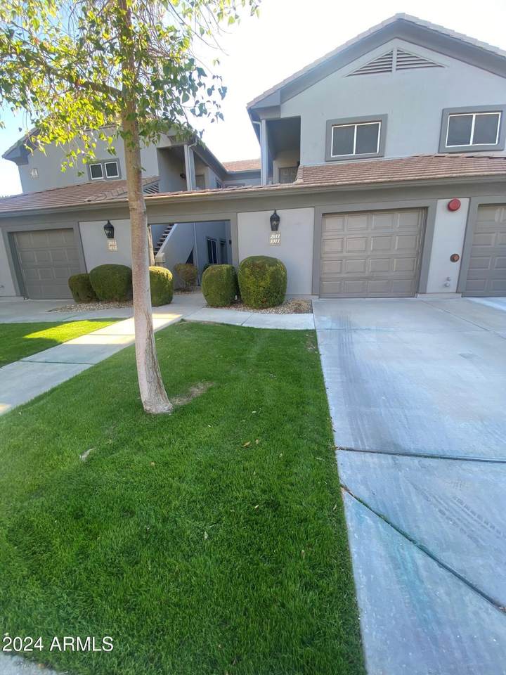7401 Arrowhead Clubhouse Drive - Photo 1