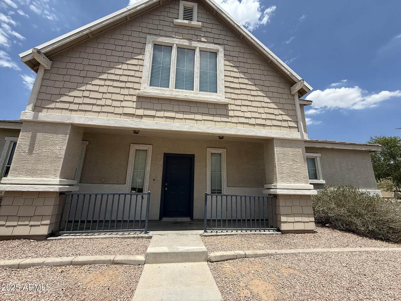 7414 40TH Avenue - Photo 1