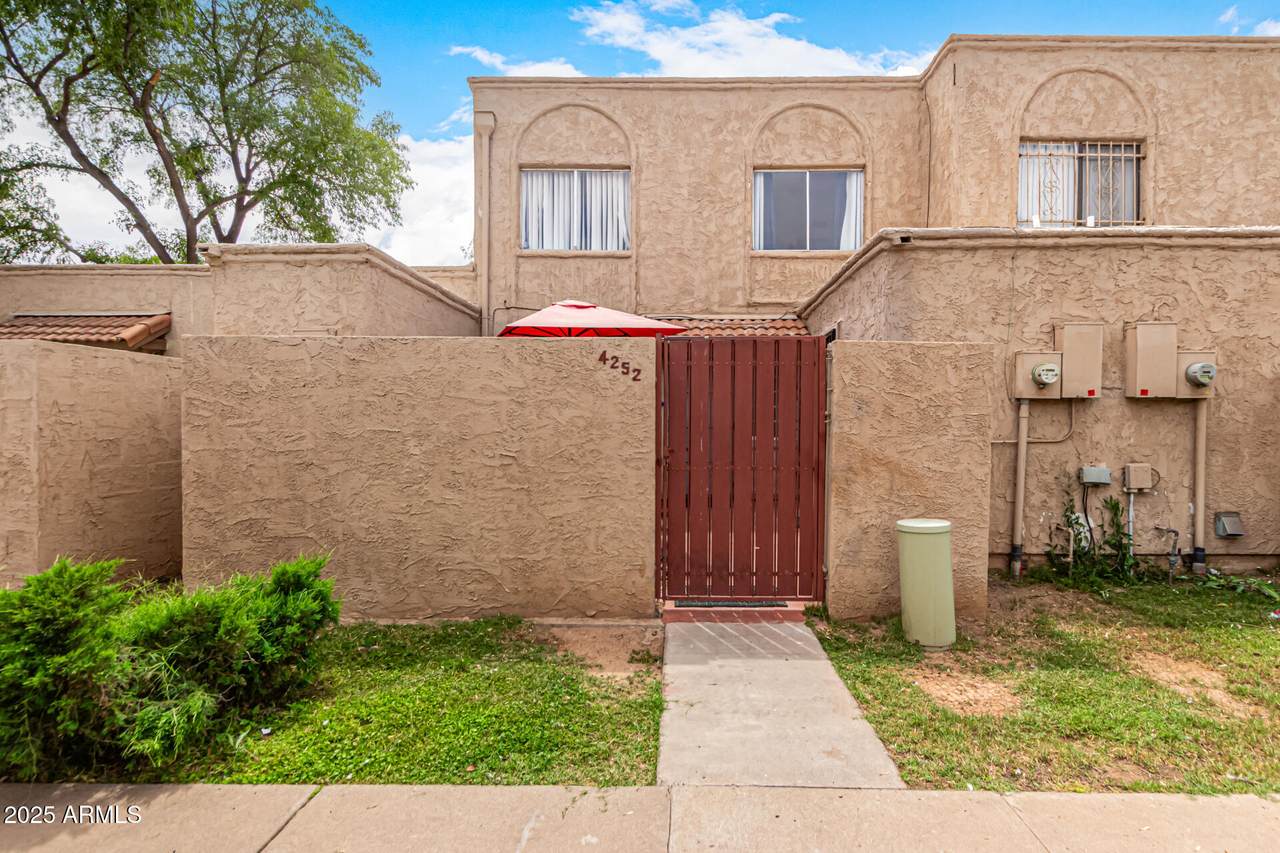 4252 68TH Lane - Photo 1