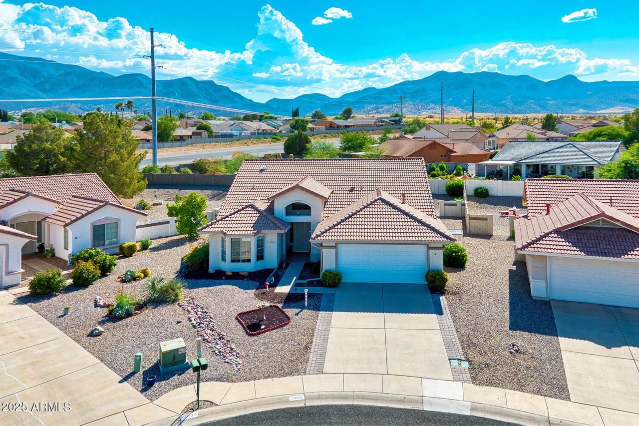 2886 Softwind Court - Photo 1