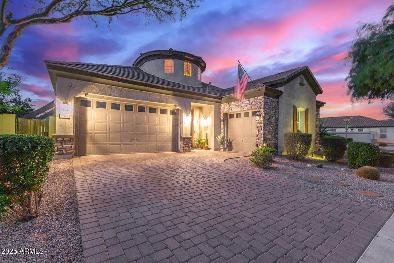 22186 Creekside Drive - Photo 1