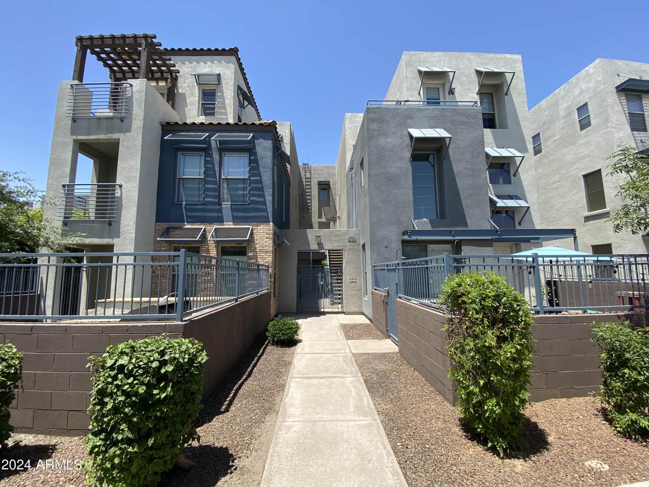 615 Portland Street - Photo 1