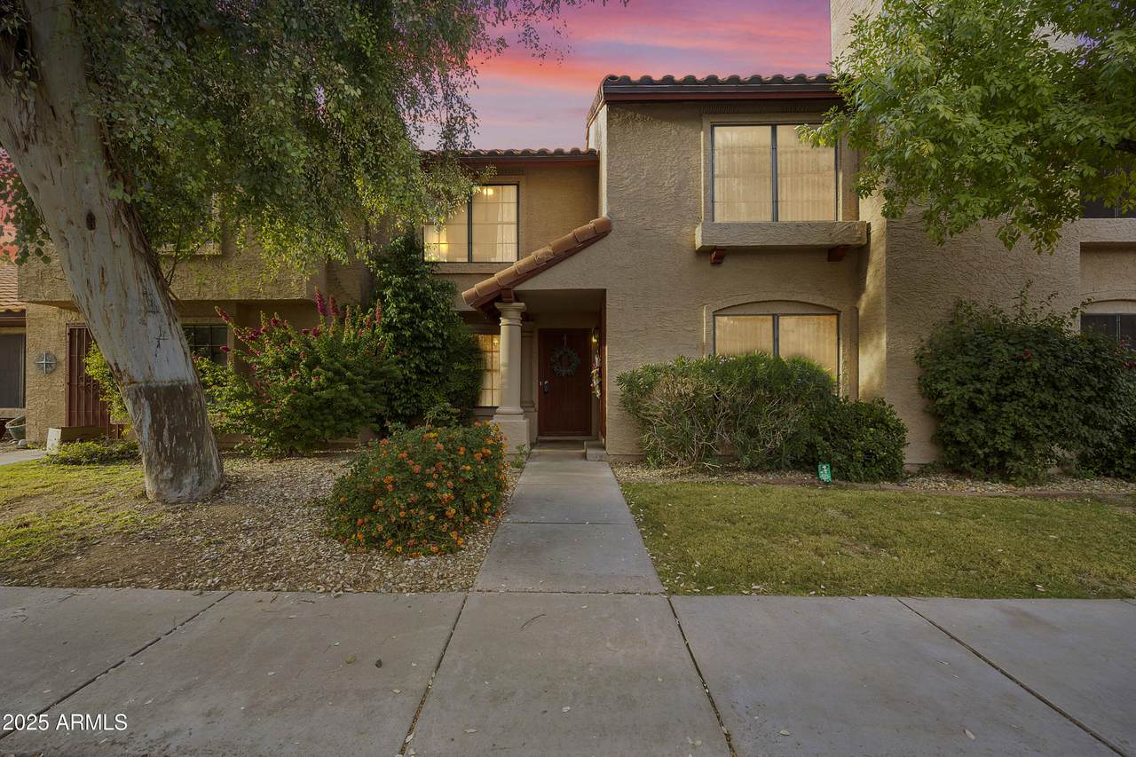 4901 Kelton Lane - Photo 1