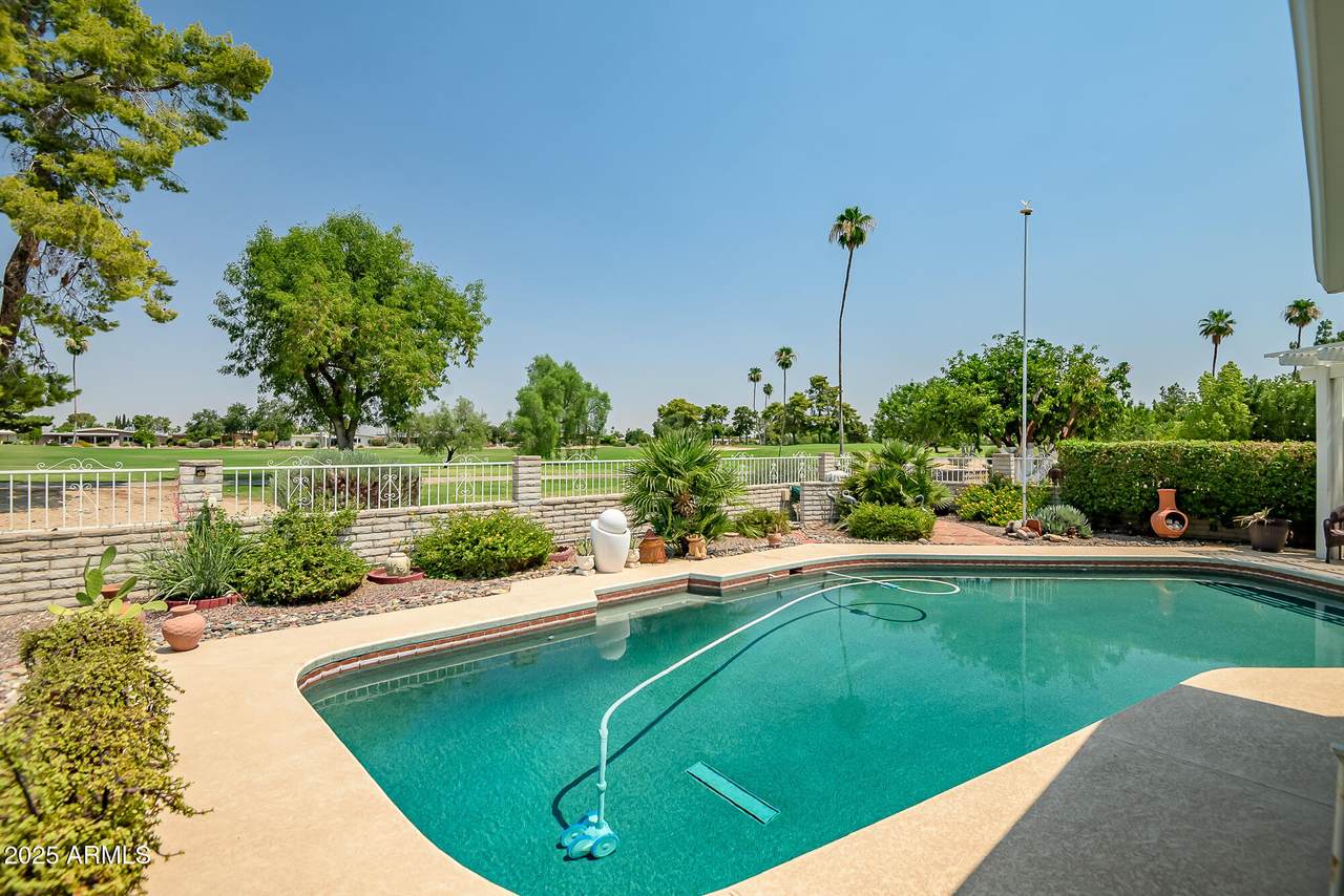 10814 Palmeras Drive - Photo 1