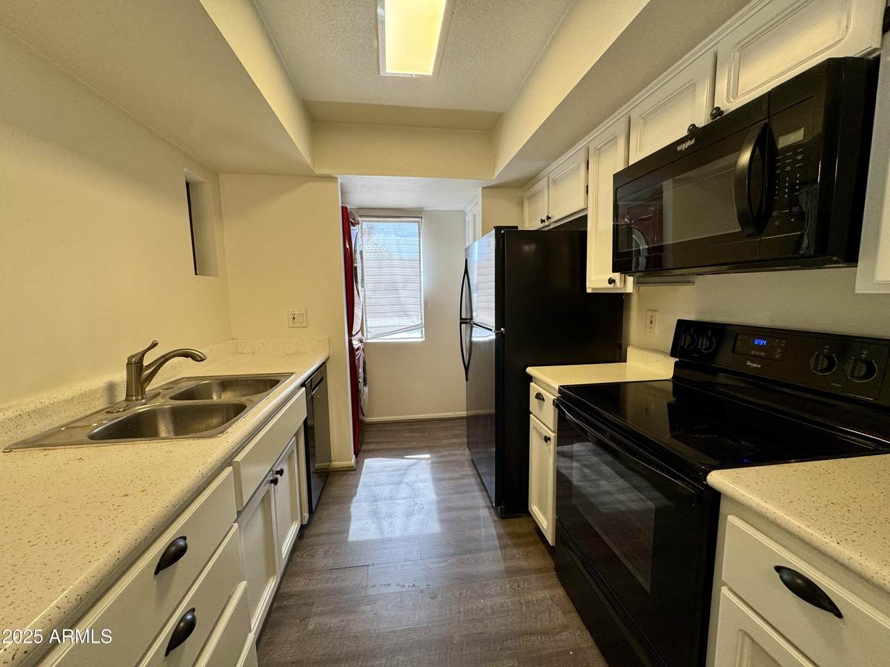 7950 Starlight Way - Photo 1
