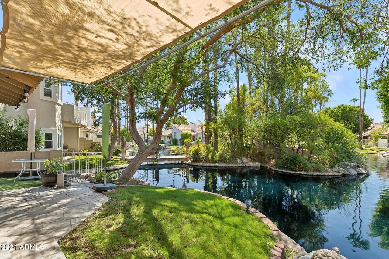 514 Marina Drive - Photo 1