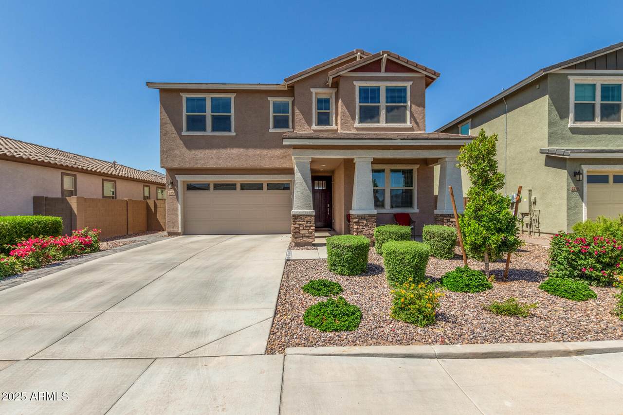 2250 Palmdale Lane - Photo 1