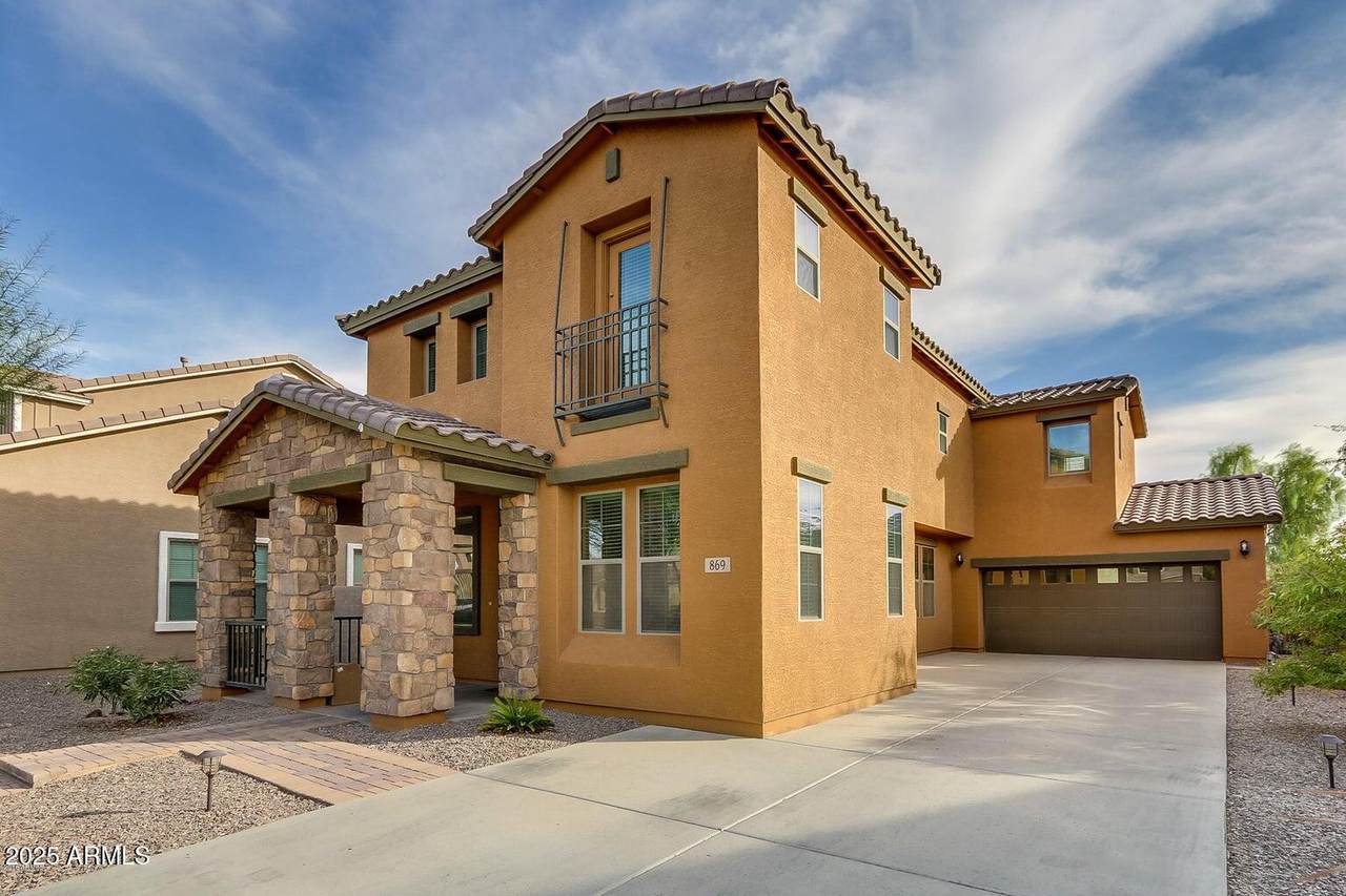 869 Doral Court - Photo 1