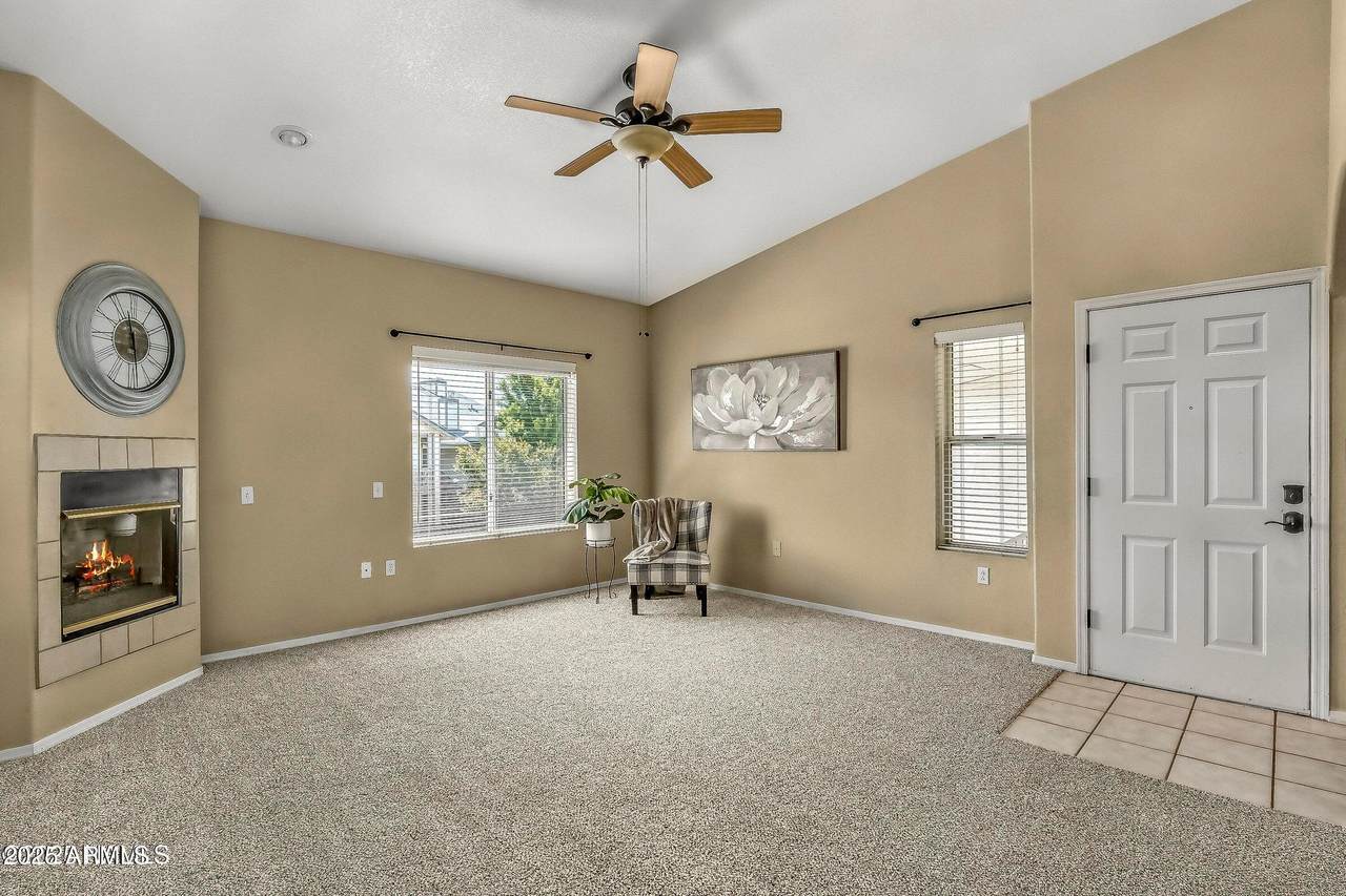4343 Soliere Avenue - Photo 1