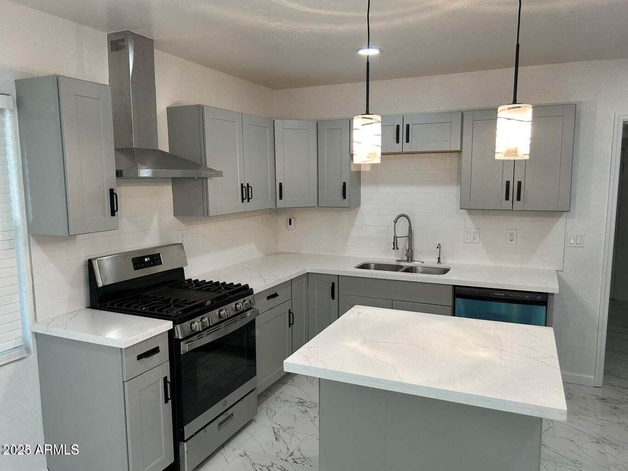 3442 Virginia Avenue - Photo 1