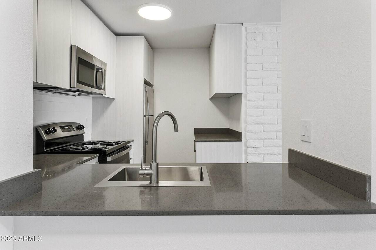 1718 Jentilly Lane - Photo 1