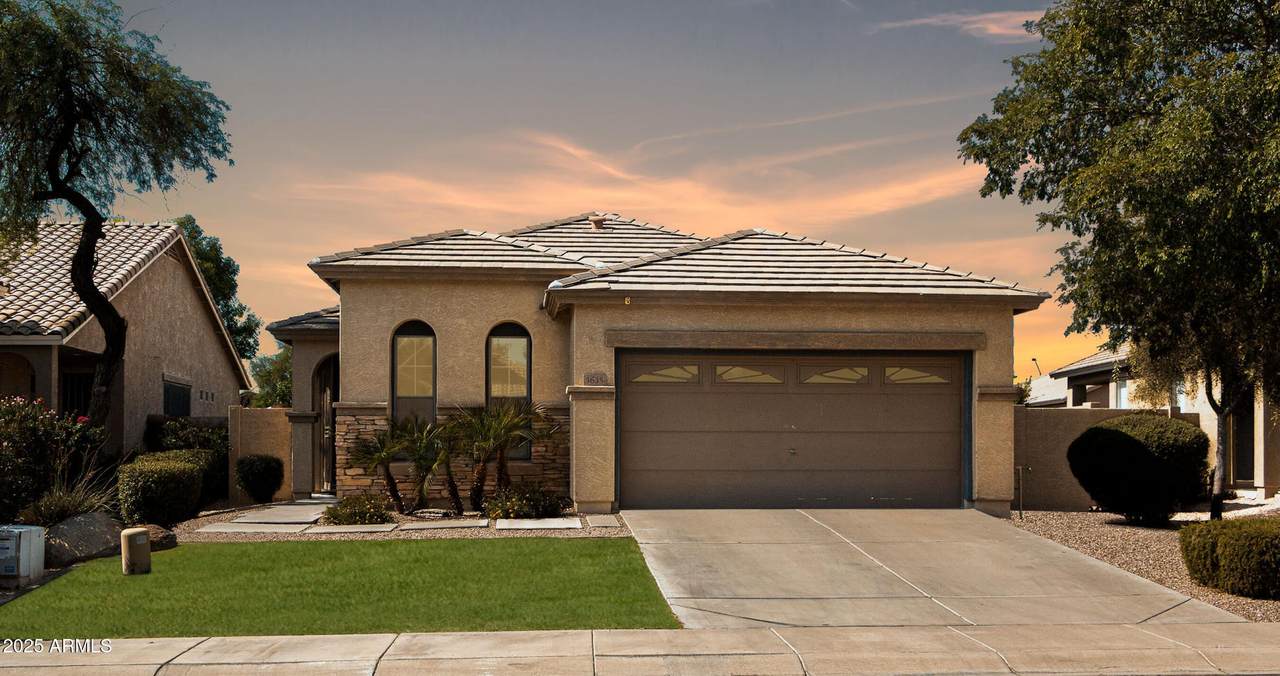 3635 Janelle Way - Photo 1