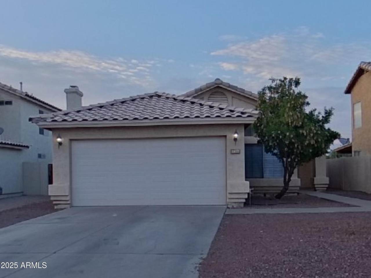 1612 Barbarita Avenue - Photo 1
