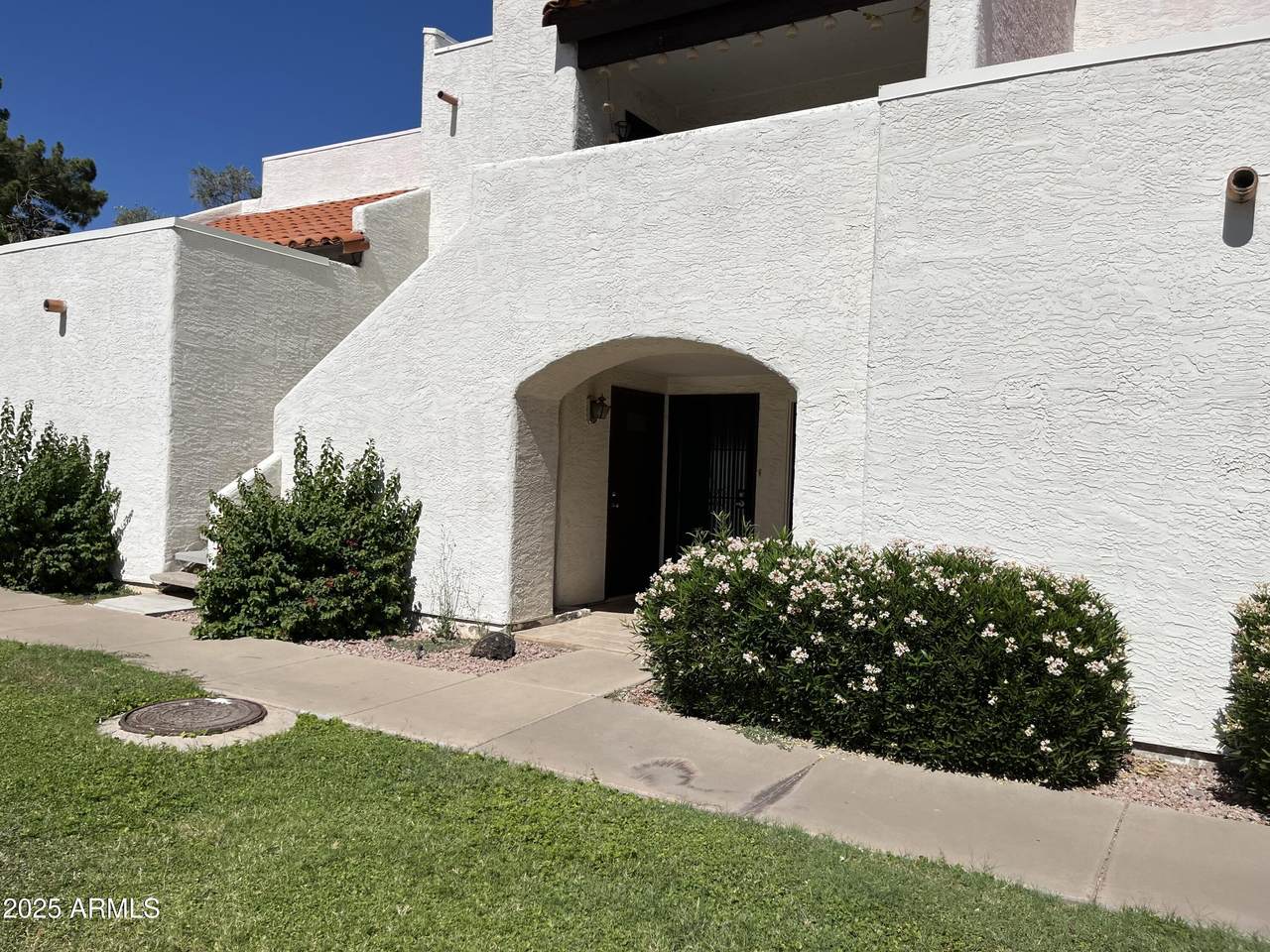 4730 Northern Avenue - Photo 1