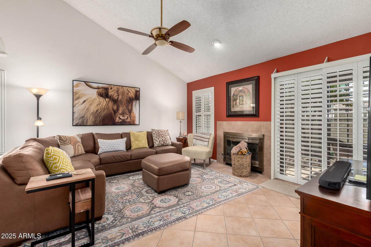 11011 92ND Street - Photo 1