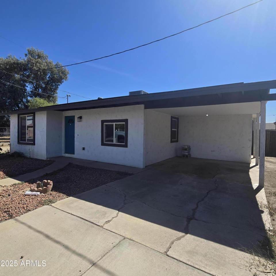 5 92ND Avenue - Photo 1