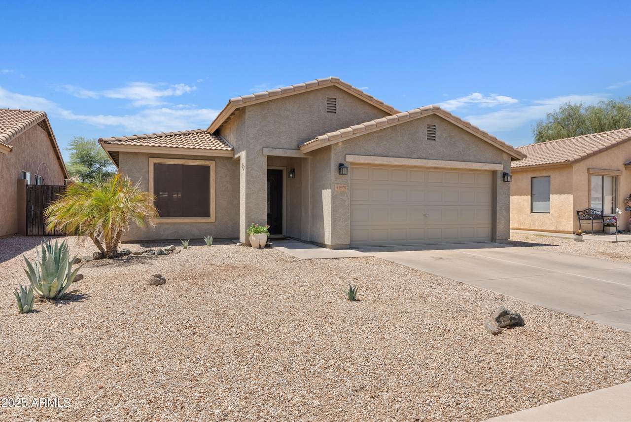43907 Sagebrush Trail - Photo 1