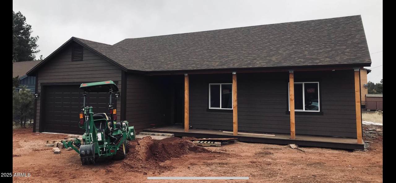 138 Skylark Road - Photo 1