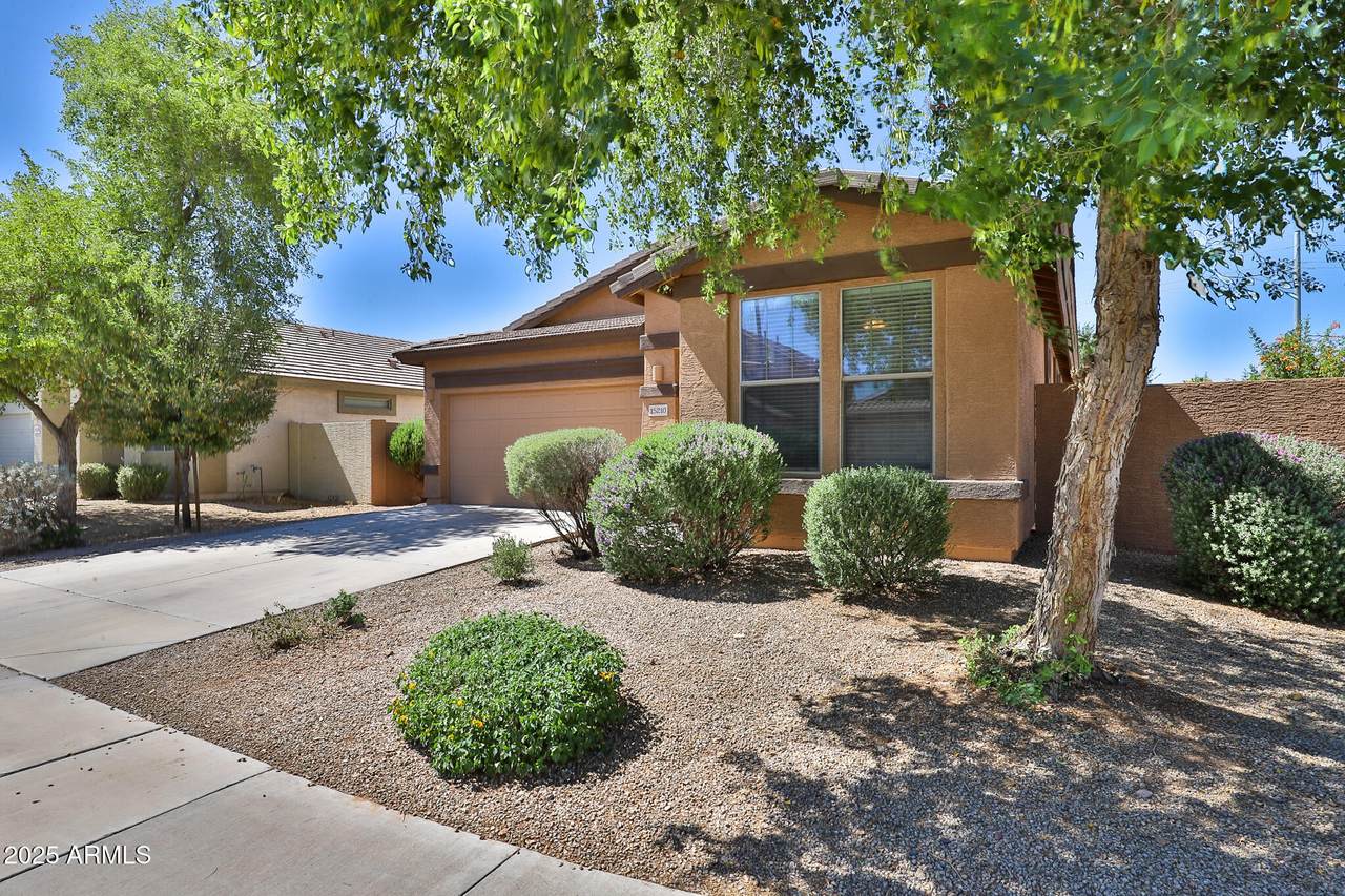 15210 Windward Avenue - Photo 1