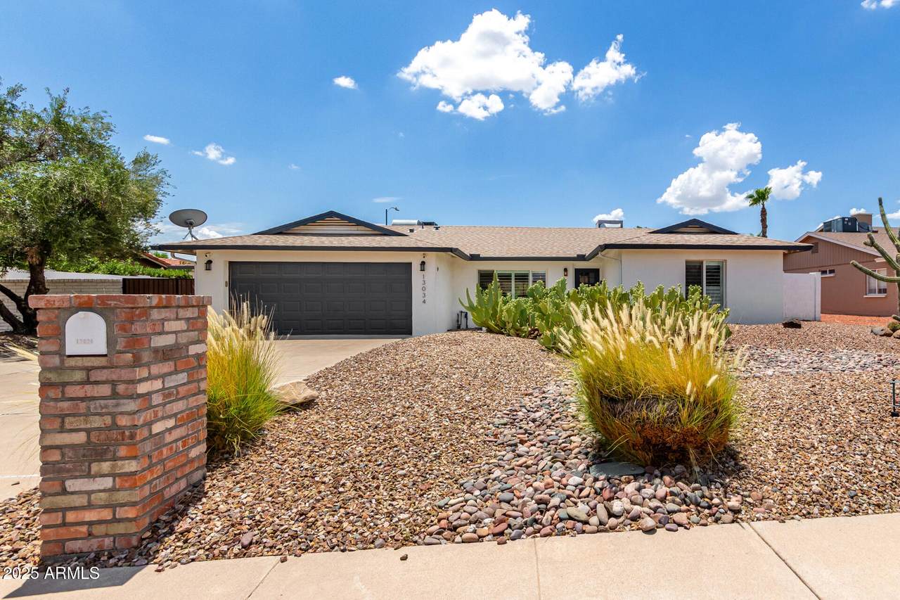 13034 48TH Place - Photo 1