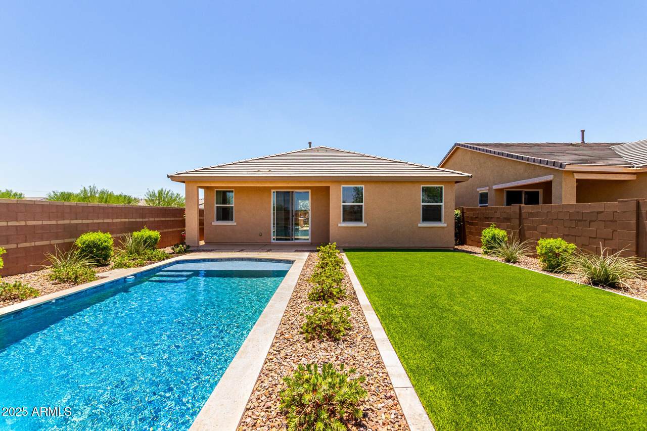 12520 Trumbull Road - Photo 1