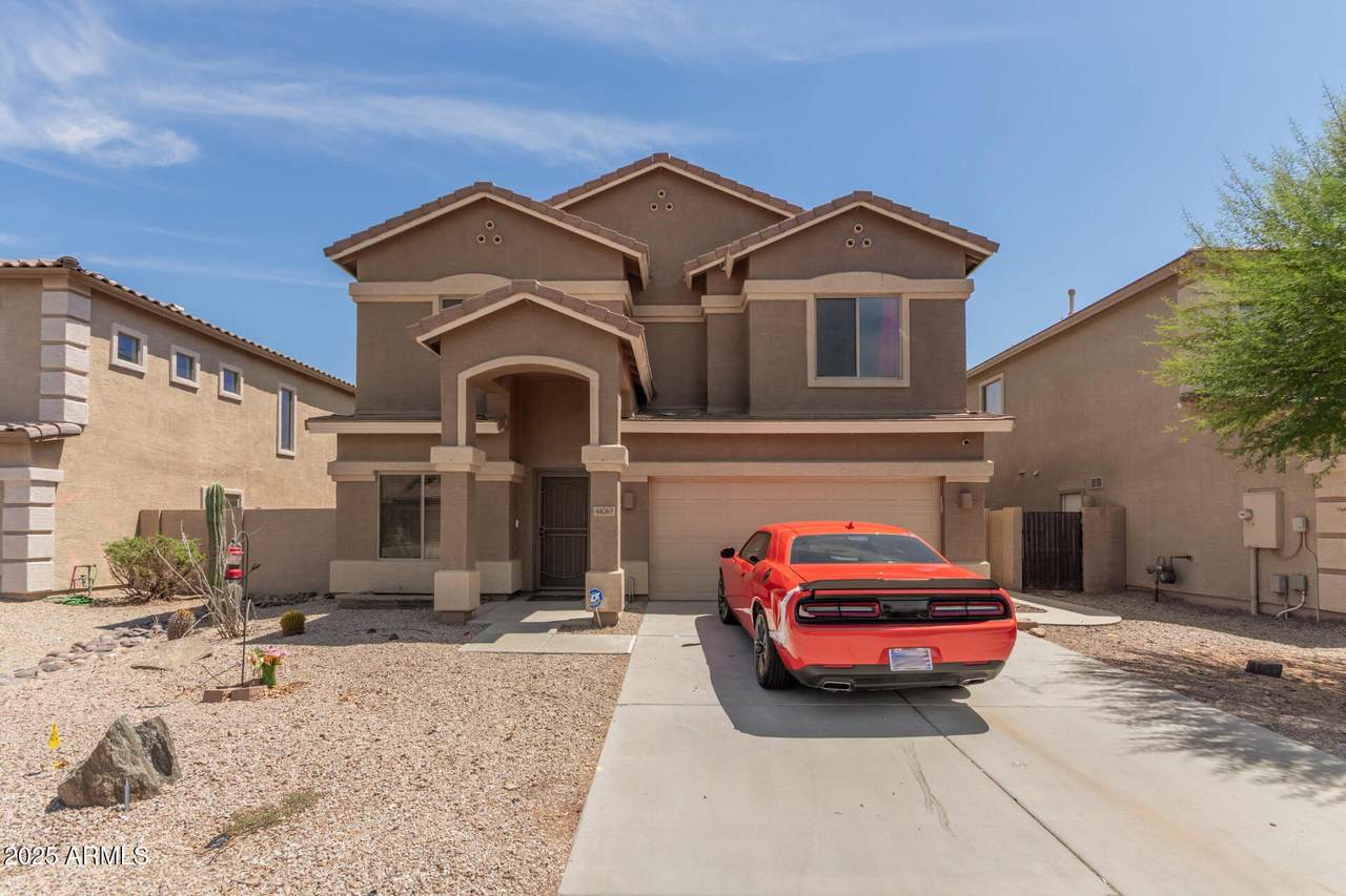 44263 Caven Drive - Photo 1