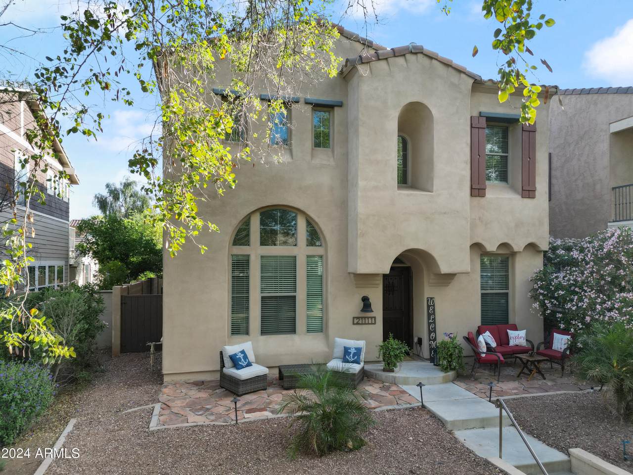 21111 Glen Street - Photo 1