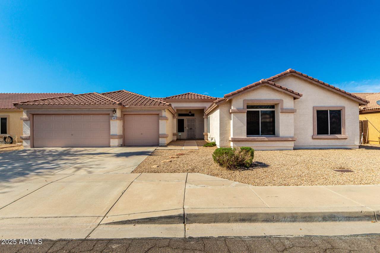 1438 Darrel Road - Photo 1