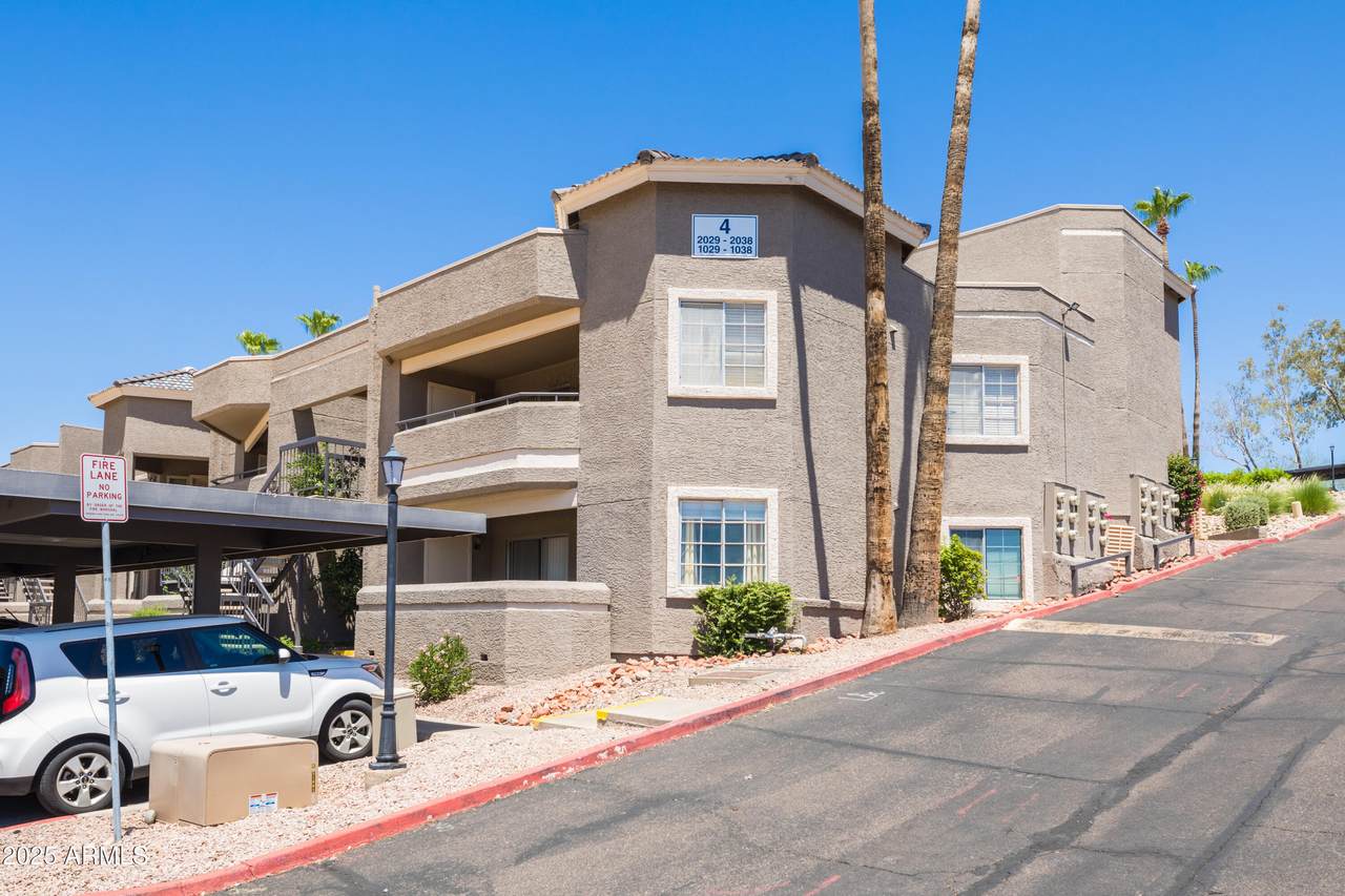 1720 Thunderbird Road - Photo 1