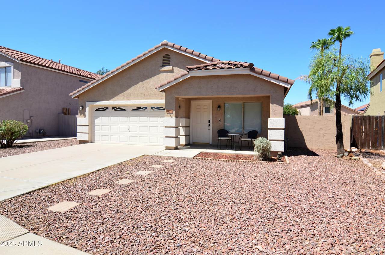 3244 San Angelo Avenue - Photo 1