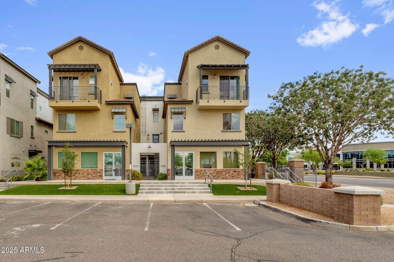 300 Gila Springs Boulevard - Photo 1