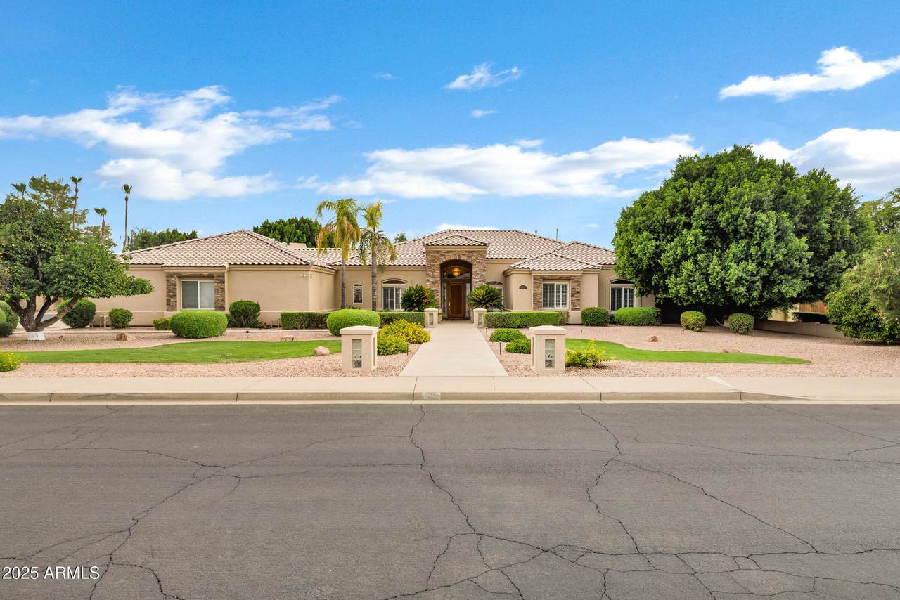 3819 Ivyglen Street - Photo 1