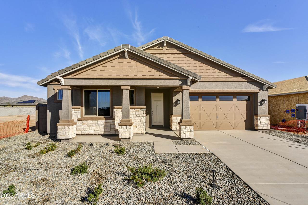 19020 Stella Avenue - Photo 1