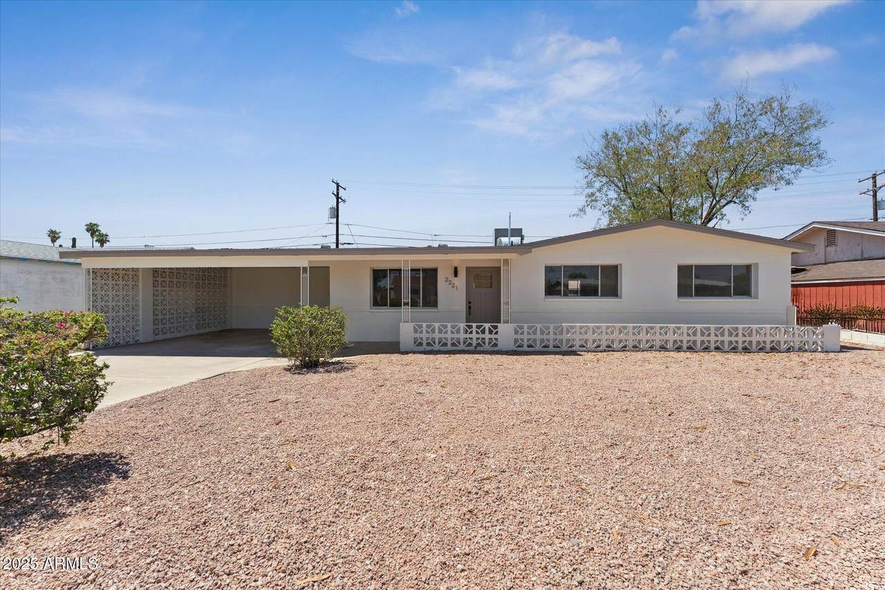 2221 3RD Drive - Photo 1
