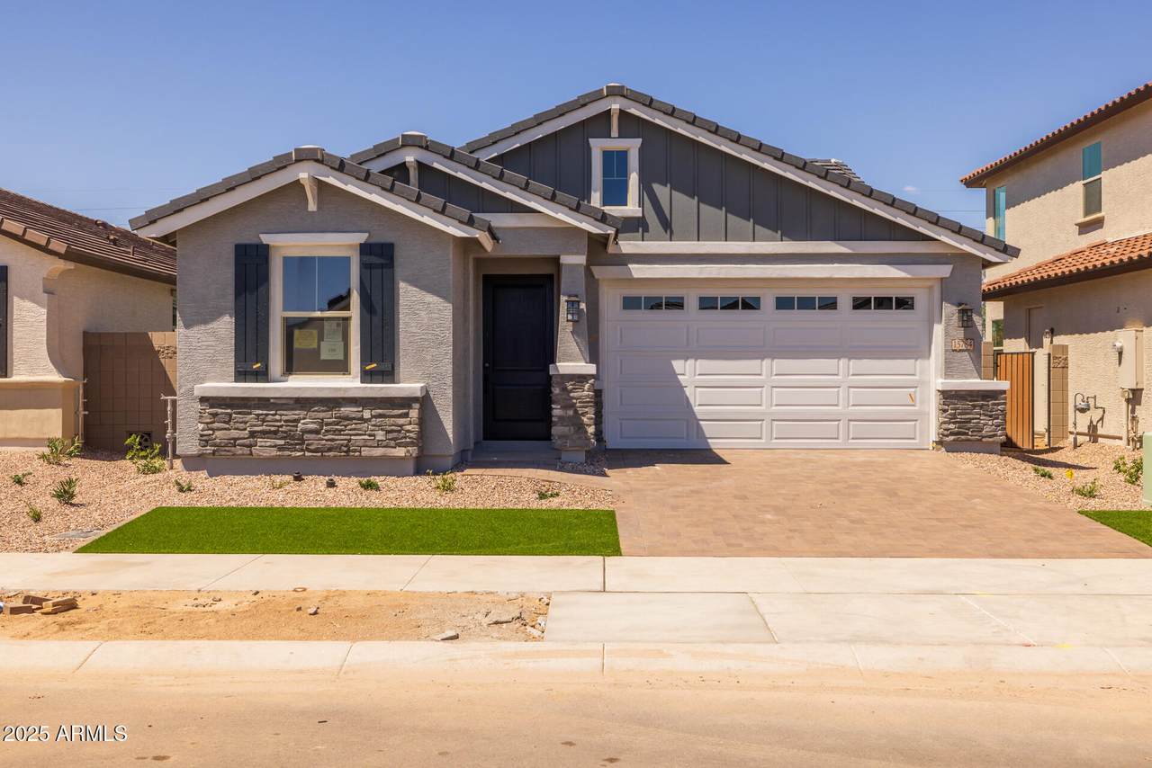 15784 Georgia Drive - Photo 1