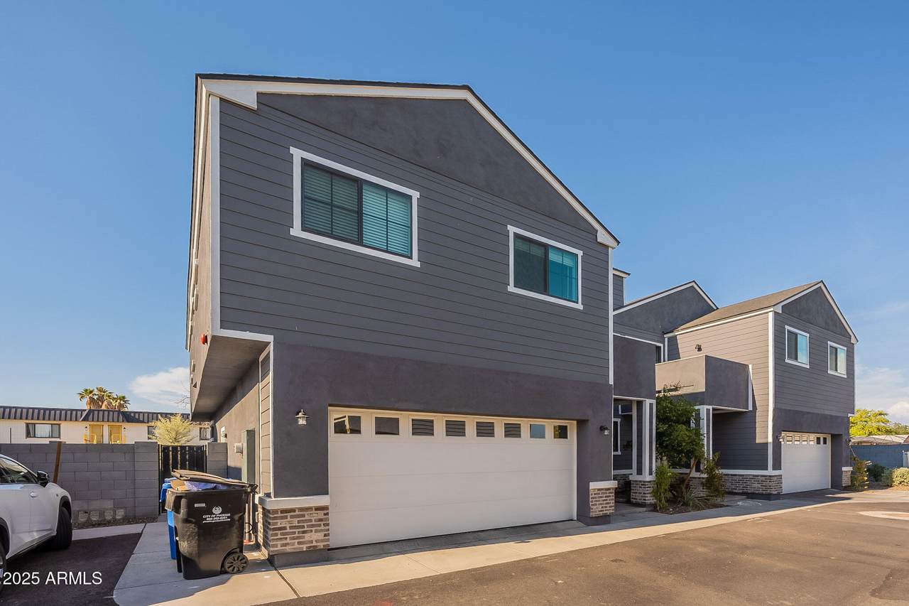 2601 27TH Street - Photo 1
