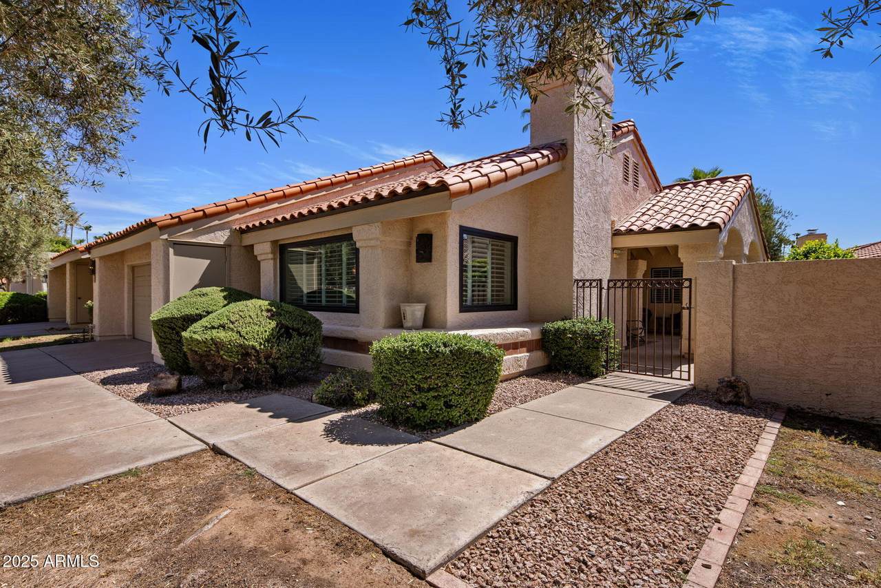 9707 100TH Street - Photo 1