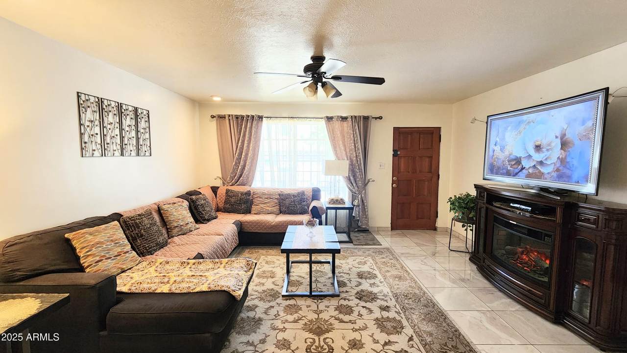 4033 Berridge Lane - Photo 1