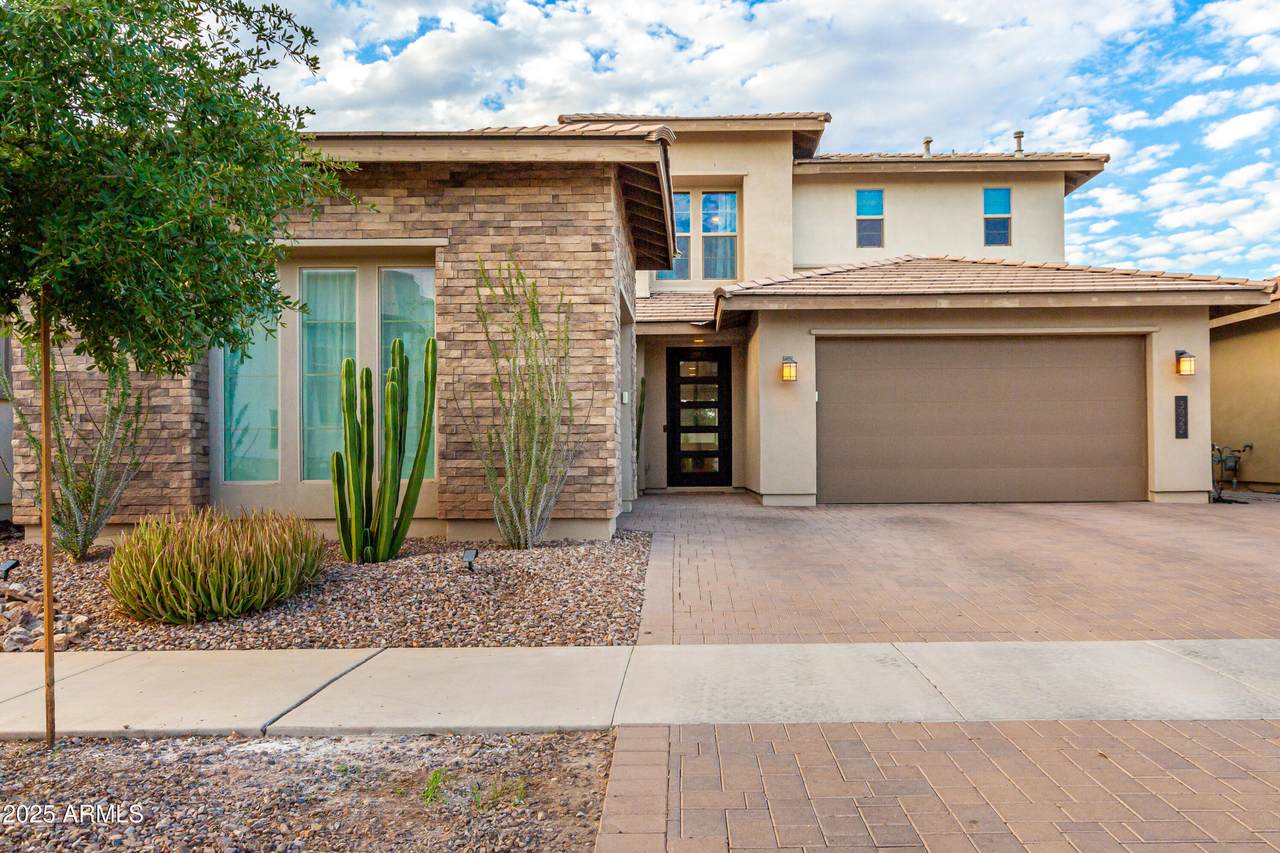3922 Megan Street - Photo 1