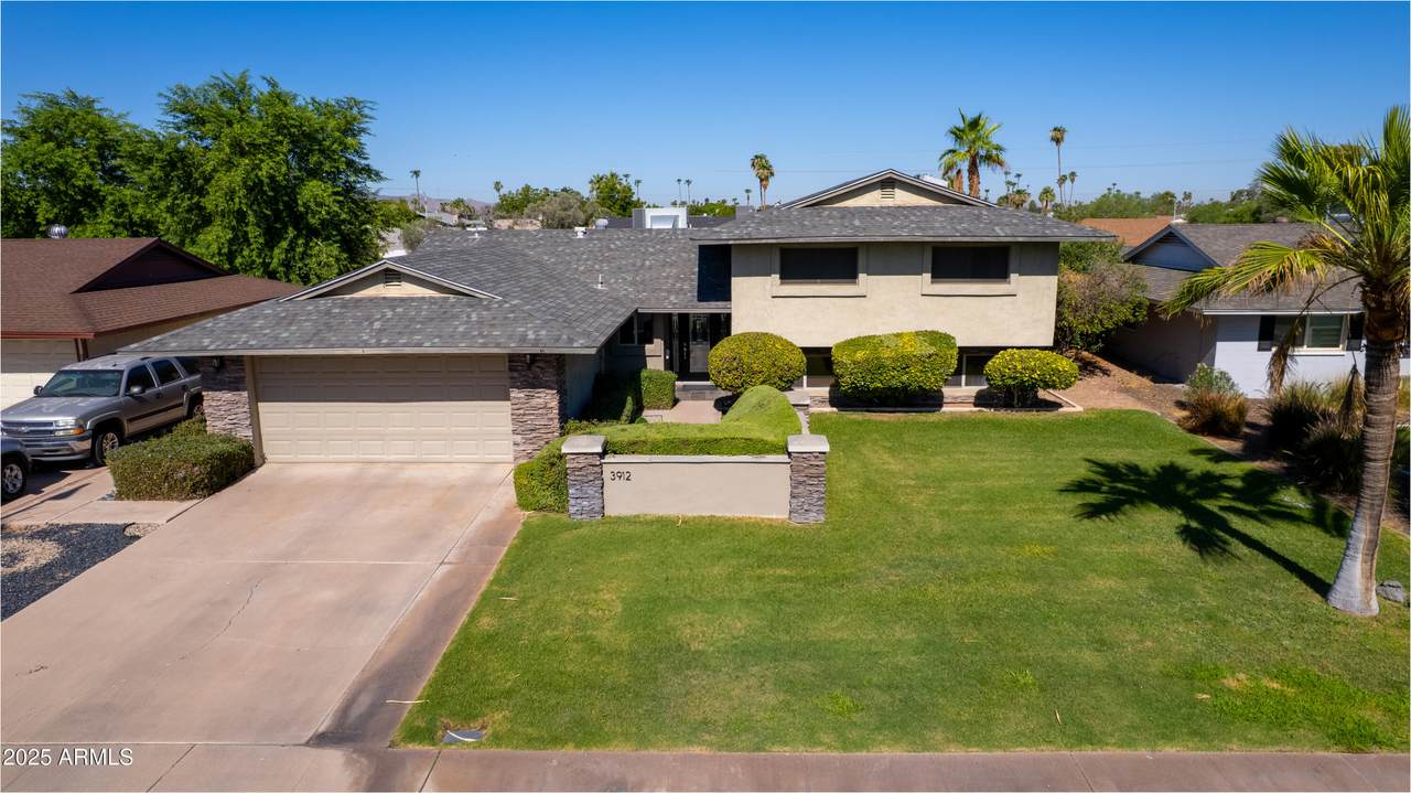 3912 Elm Street - Photo 1