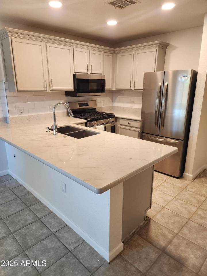 125 56TH Street - Photo 1