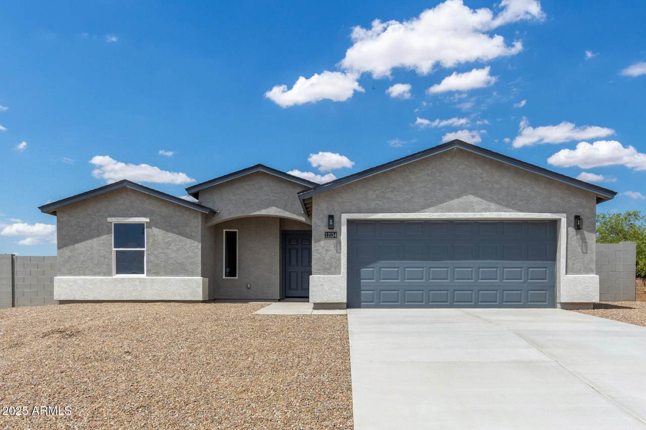 12134 Delwood Drive - Photo 1